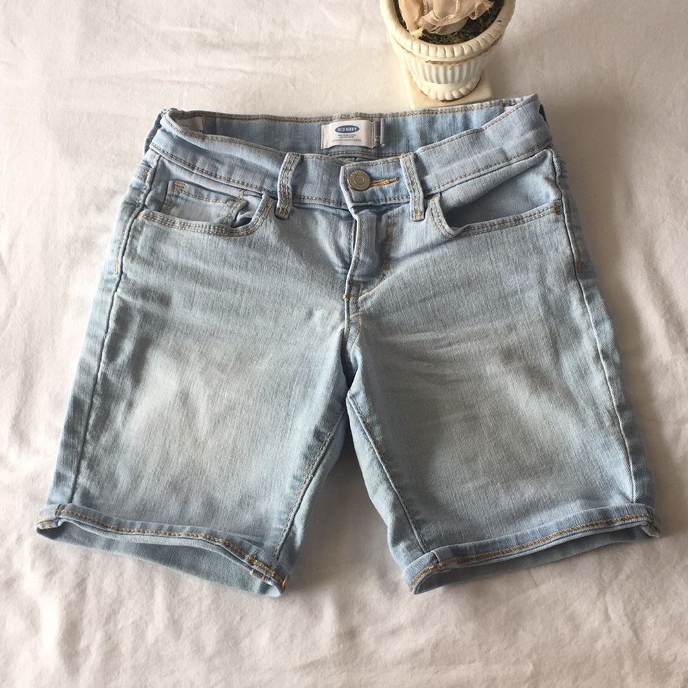 🔥 Old Navy Bermudas 🔥